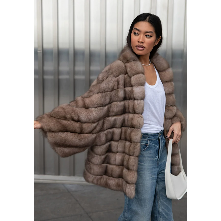 Real Fox Furs Coat Womens Clothes Winter 2024 New Fluffy Coat High Quality Fox Fur Jackets Natural Fur
Real Fox Furs Coat Womens Clothes Winter 2024 New Fluffy Coat High Quality Fox Fur Jackets Natural Fur