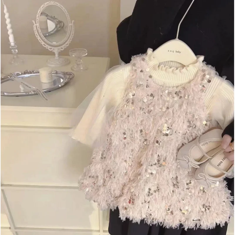 01-Elegant Girl's Vest Dress with Sequins for Festivals and Birthdays, Quilted Vest Dress, New Stylish Dress
01-Elegant Girl's Vest Dress with Sequins for Festivals and Birthdays, Quilted Vest Dress, New Stylish Dress