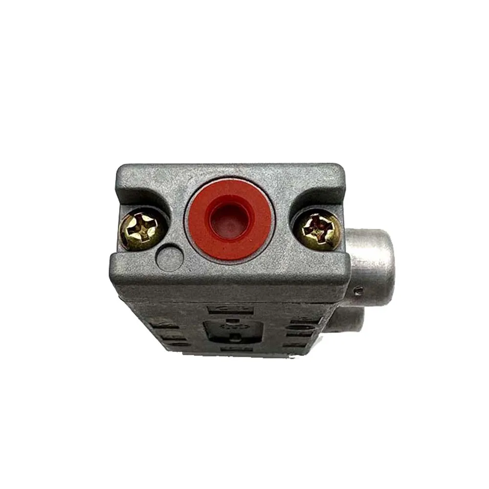 Pneumatic 10Bar Directional Control Valve for DAF MAN Trucks 2-Way 5710031040 0501303270 0262633
Pneumatic 10Bar Directional Control Valve for DAF MAN Trucks 2-Way 5710031040 0501303270 0262633