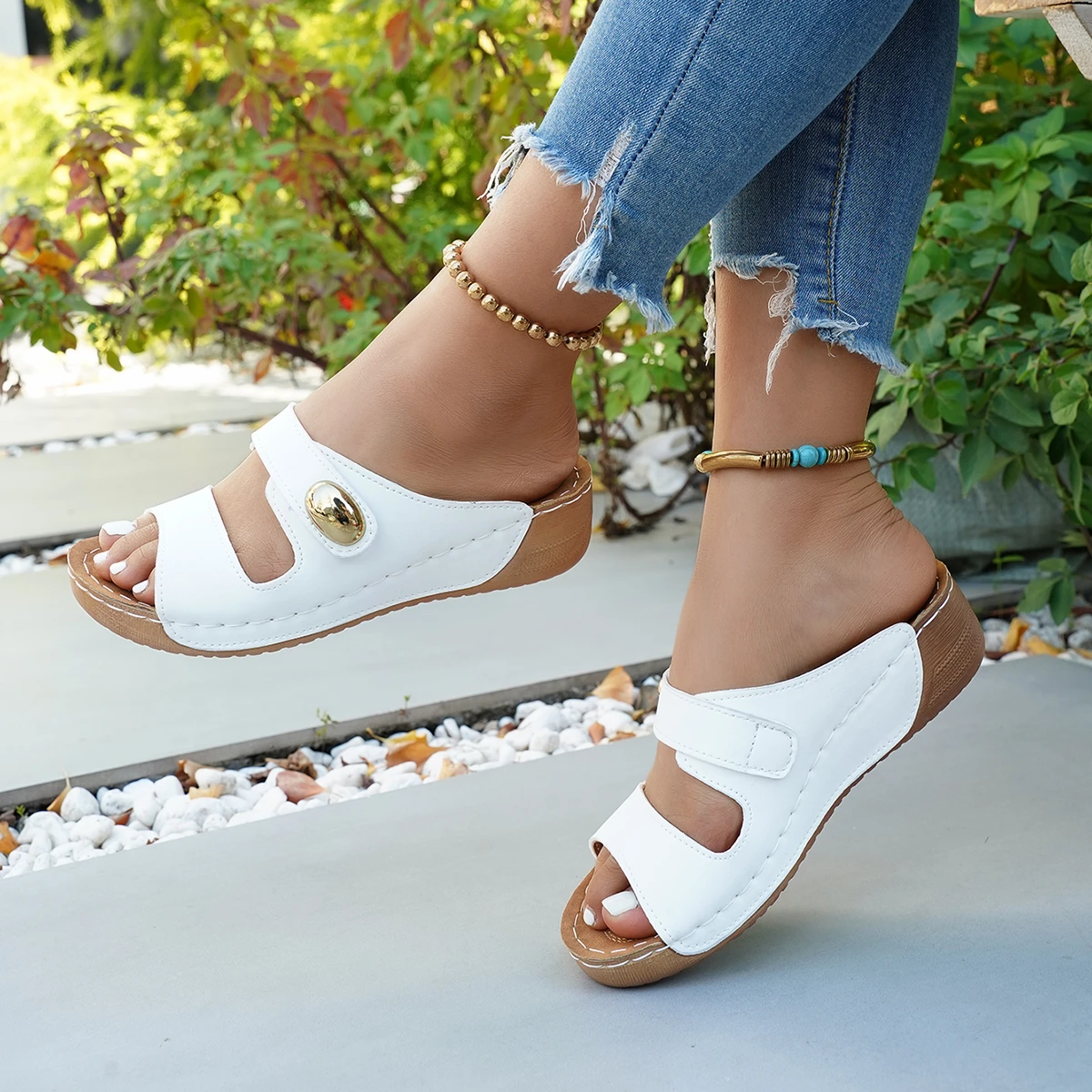 *Summer New Round Toe Wedge Comfortable Casual Slippers Fashionable Hot Selling Sexy Temperament Elegant Slippers for Women
*Summer New Round Toe Wedge Comfortable Casual Slippers Fashionable Hot Selling Sexy Temperament Elegant Slippers for Women