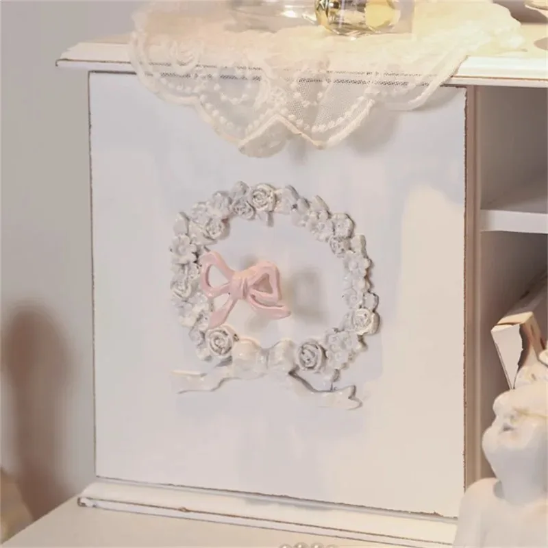 Французская железная мебель, дверная ручка шкафа, ручка ящика, розовый бант, декор, ручки, шкаф, шкаф, ручки для комнаты «сделай сам»
Французская железная мебель, дверная ручка шкафа, ручка ящика, розовый бант, декор, ручки, шкаф, шкаф, ручки для комнаты «сделай сам»