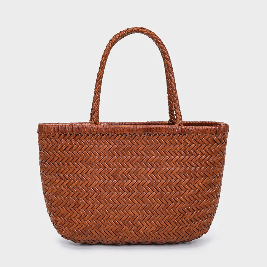 Woven Bucket Return to the ancients Weave Genuine Leather Handbag Feminine Handmade With Cotton Pockets Shopping Bags
Woven Bucket Return to the ancients Weave Genuine Leather Handbag Feminine Handmade With Cotton Pockets Shopping Bags