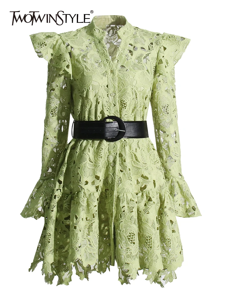 TWOTWINSTYLE Hollow Out Patchwork Belt Dress For Women V Neck Flare Sleeve High Waist Spliced Button Elegant Dresses Female New
TWOTWINSTYLE Hollow Out Patchwork Belt Dress For Women V Neck Flare Sleeve High Waist Spliced Button Elegant Dresses Female New