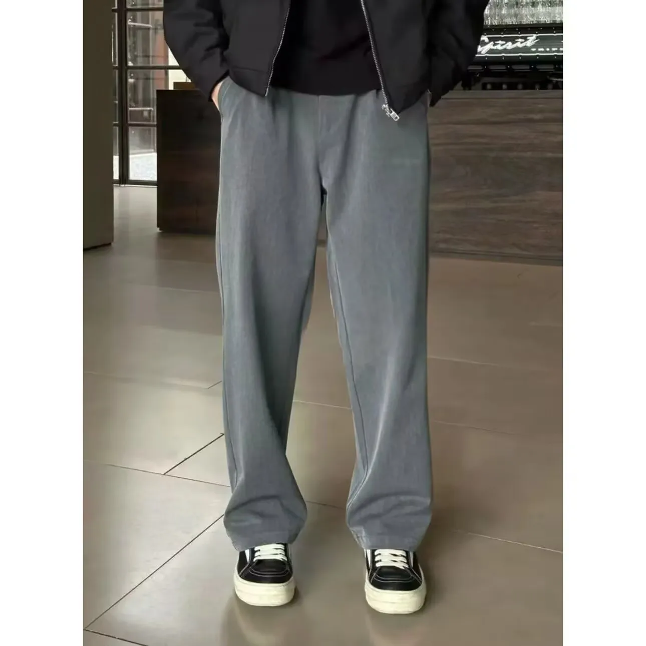 Cleanfit A-Line Straight Leg Comfortable Casual Pants Vintage Drapey Administration Loose Fit Men's Fashion Spring Season
Cleanfit A-Line Straight Leg Comfortable Casual Pants Vintage Drapey Administration Loose Fit Men's Fashion Spring Season