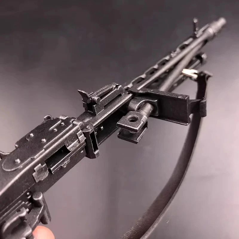 1/6 Scale Soldier Plastic MG42 Model for 12'' Figure
1/6 Scale Soldier Plastic MG42 Model for 12'' Figure