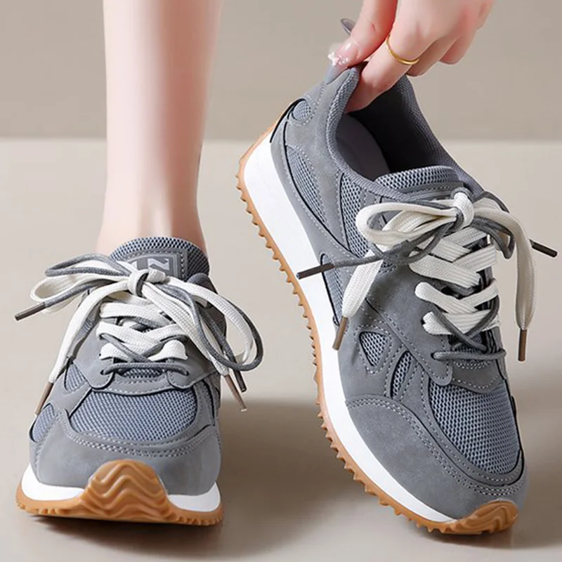2026 Gray Lace Up Sneakers for Women Breathable Mesh Sports Shoes Woman Autumn Summer Non Slip Soft Insole Vulcanize Shoes Mujer
2026 Gray Lace Up Sneakers for Women Breathable Mesh Sports Shoes Woman Autumn Summer Non Slip Soft Insole Vulcanize Shoes Mujer