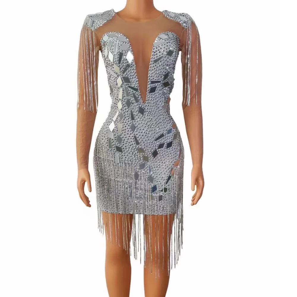 Long Nude Sleeves Shining Silver Rhinestones Mirror Sequins Tassel Sexy Dress For Women Prom Nightclub Party Clothing Stage Wear
Long Nude Sleeves Shining Silver Rhinestones Mirror Sequins Tassel Sexy Dress For Women Prom Nightclub Party Clothing Stage Wear