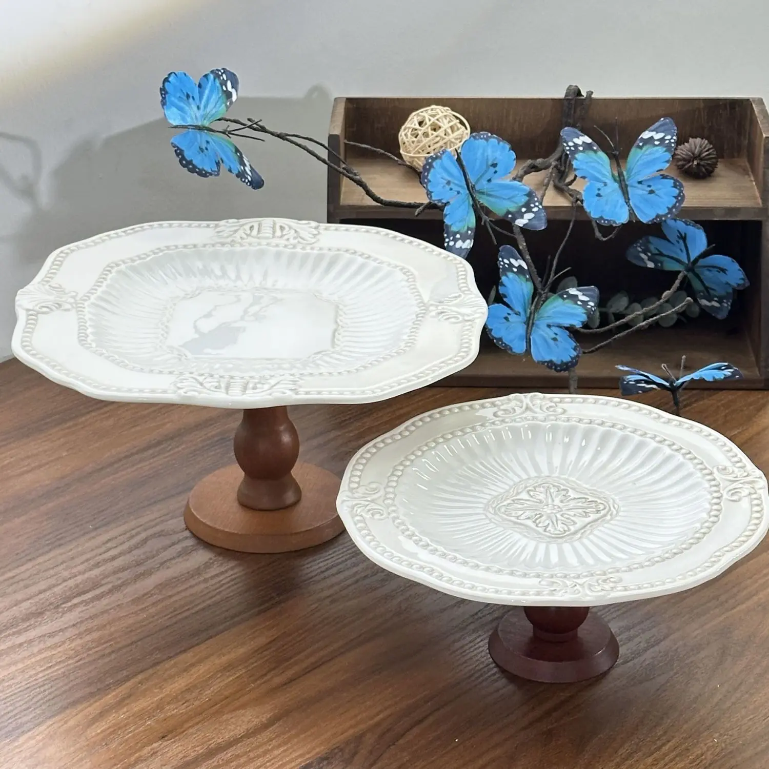 French Lace Ceramic High Cake Plate, Round Plate, Afternoon Tea Dessert Dim Sum Plate Exquisite Display Plate
French Lace Ceramic High Cake Plate, Round Plate, Afternoon Tea Dessert Dim Sum Plate Exquisite Display Plate