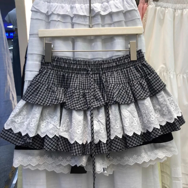 Summer Vintage Lace Elastic Waist Short Skirt Women High Street Y2k Patchwork Plaid Skirts Female Design Hepburn A-line Skirt
Summer Vintage Lace Elastic Waist Short Skirt Women High Street Y2k Patchwork Plaid Skirts Female Design Hepburn A-line Skirt
