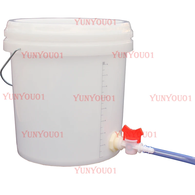 10 Liters with Switch Size Pagoda Water Outlet House Water Leakage with Small Aquarium Water Pipe
10 Liters with Switch Size Pagoda Water Outlet House Water Leakage with Small Aquarium Water Pipe