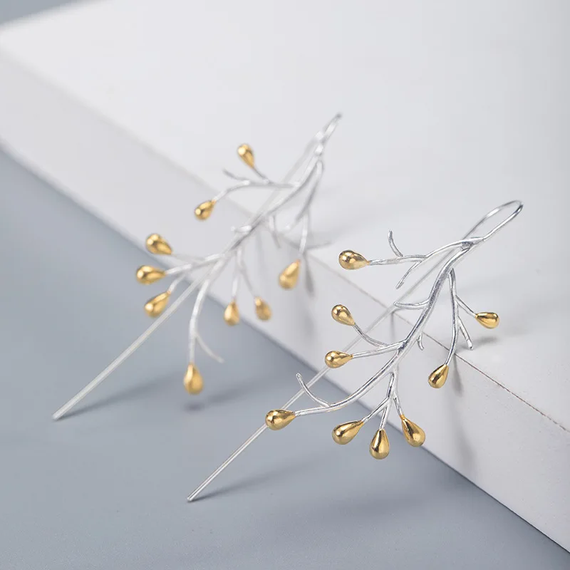Long Golden Branch Earrings, Handcrafted S925 Silver Jewelry, Original High-end Branch And Berry Ear Strings, Versatile Long Ear
Long Golden Branch Earrings, Handcrafted S925 Silver Jewelry, Original High-end Branch And Berry Ear Strings, Versatile Long Ear