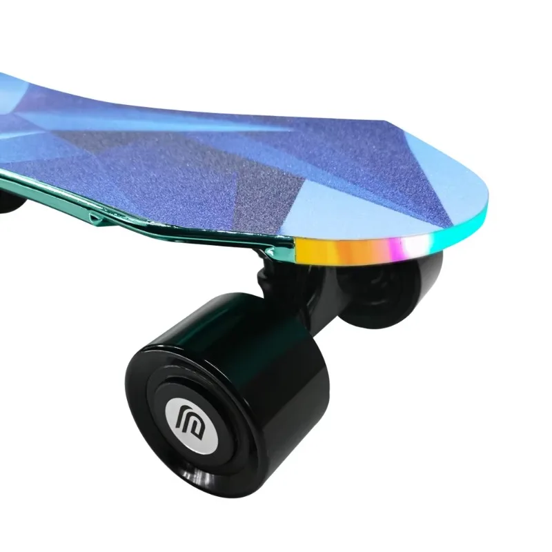 Airo Newly Durable H2J Plus Hub Motor 350w Electric Skateboard Drop Shipping Beginner Skateboards Children Skateboards
Airo Newly Durable H2J Plus Hub Motor 350w Electric Skateboard Drop Shipping Beginner Skateboards Children Skateboards