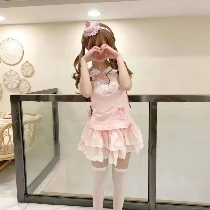 Japanese Kawaii Lace Patchwork T-shirt Women Cartoon Printing Y2k Aesthetic Graphic T Shirts Harajuku Sweet Bow Tops Cute Tees
Japanese Kawaii Lace Patchwork T-shirt Women Cartoon Printing Y2k Aesthetic Graphic T Shirts Harajuku Sweet Bow Tops Cute Tees