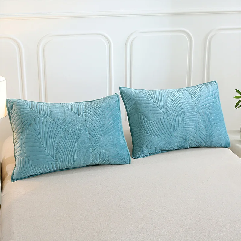 Winter Soft Cotton Crystal Fleece Bedspread & Quilt Set 3PCS Queen King Size, Solid Color Velvet Quilted Comforter Home Decor
Winter Soft Cotton Crystal Fleece Bedspread & Quilt Set 3PCS Queen King Size, Solid Color Velvet Quilted Comforter Home Decor