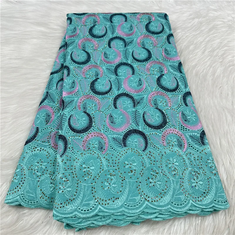 5-ярдовая тяжелая вышивка бисером, африканская 100% хлопчатобумажная ткань премиум-класса, высокое качество, швейцарская вуаль, кружево, популярный стиль Дубая 18L1182903
5-ярдовая тяжелая вышивка бисером, африканская 100% хлопчатобумажная ткань премиум-класса, высокое качество, швейцарская вуаль, кружево, популярный стиль Дубая 18L1182903