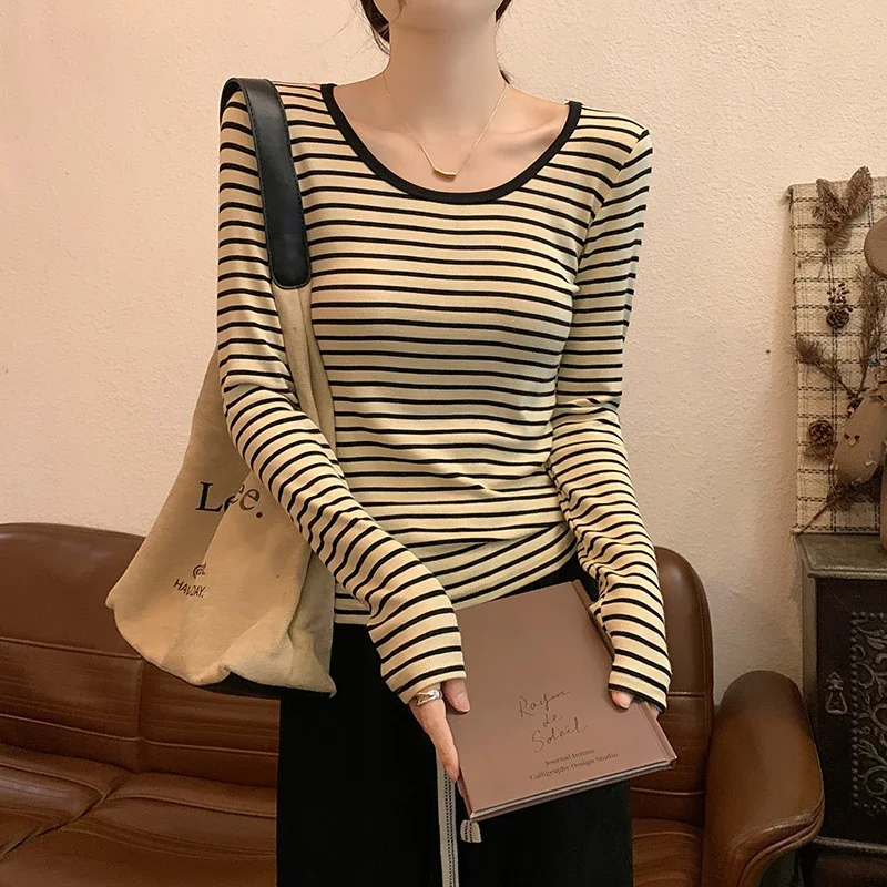 Striped T-shirts Women's Spring and Autumn Thin Collision Collar O-neck Long-sleeved Tops Casual Versatile Slim Thin Tees Female
Striped T-shirts Women's Spring and Autumn Thin Collision Collar O-neck Long-sleeved Tops Casual Versatile Slim Thin Tees Female