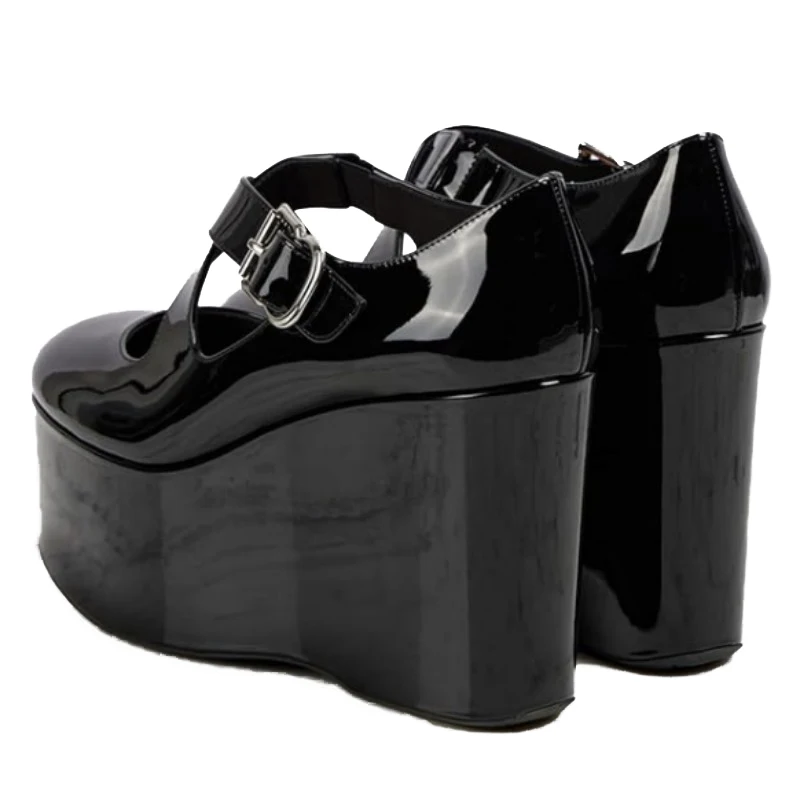 DIZHUANG Fashionable women's high heels. Black patent leather single shoes. About 15cm heel height. Rivet shoes. Round toe shoes
DIZHUANG Fashionable women's high heels. Black patent leather single shoes. About 15cm heel height. Rivet shoes. Round toe shoes