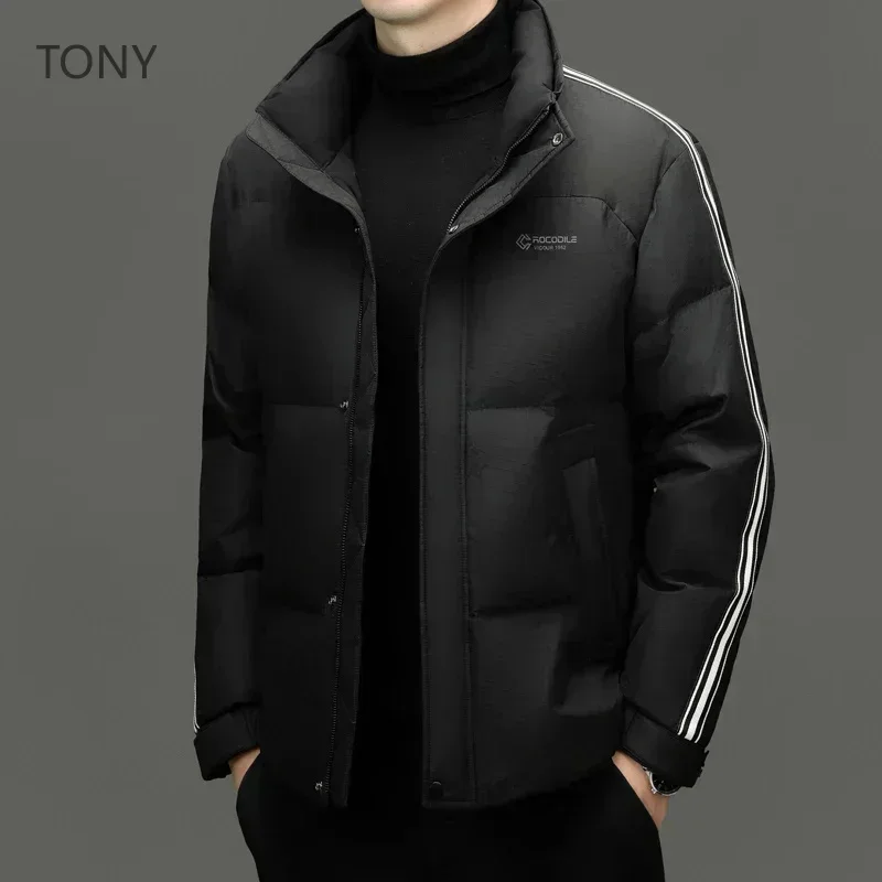 Stand Collar Short Down Jacket Duck Padding Designer Clothes Men Lightweight Padded Jackets Casual Winter Coat
Stand Collar Short Down Jacket Duck Padding Designer Clothes Men Lightweight Padded Jackets Casual Winter Coat