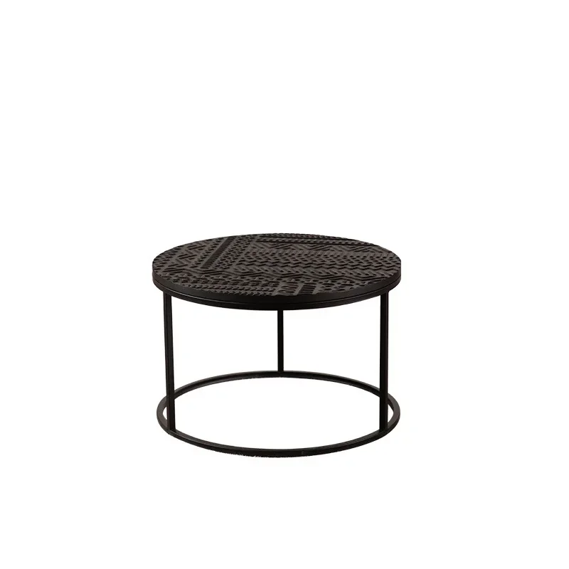 American retro solid wood small round table, living room combination coffee table, homestay small apartment household
American retro solid wood small round table, living room combination coffee table, homestay small apartment household