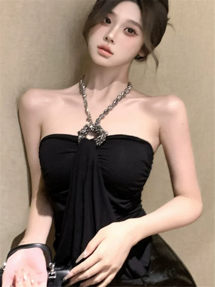 New Summer Diamond Studded Beads Halter Black Camis Top Women Short Slim Bottoming Shirt Vest Fashion Sleeveless Short Tank Top
New Summer Diamond Studded Beads Halter Black Camis Top Women Short Slim Bottoming Shirt Vest Fashion Sleeveless Short Tank Top