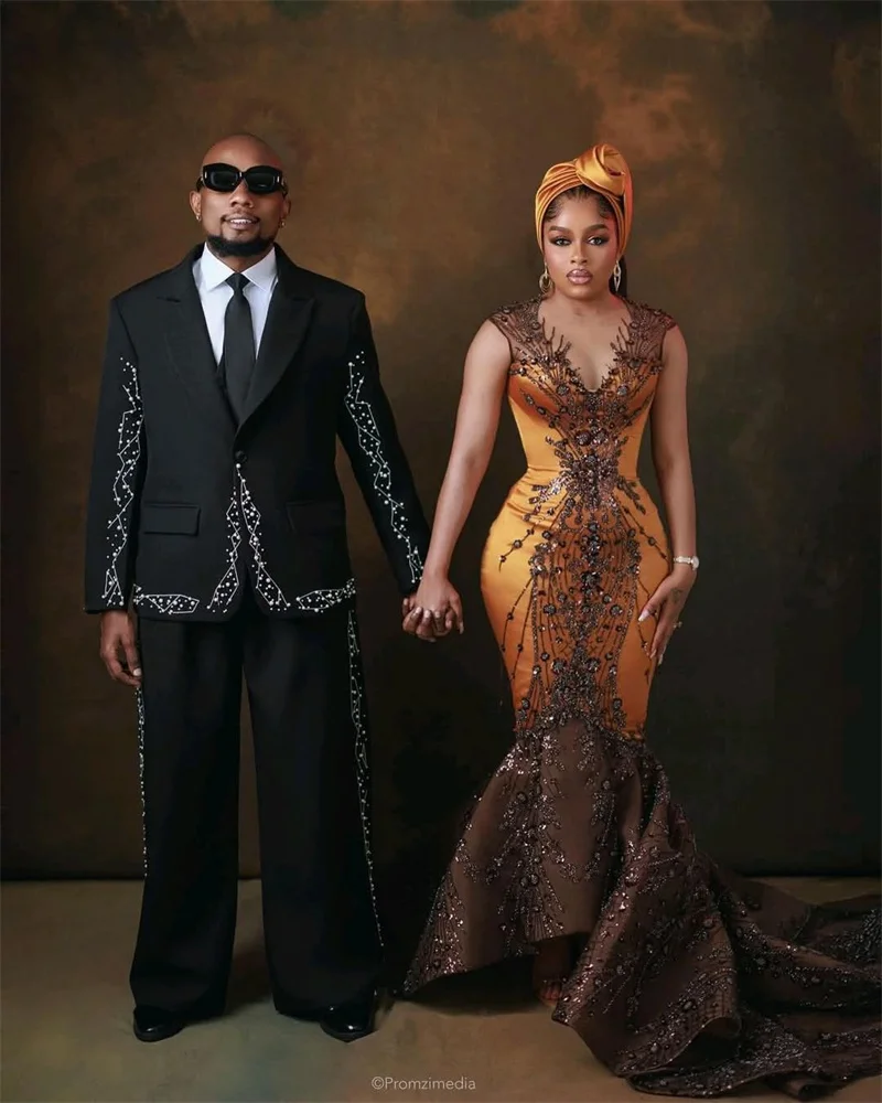 Black Crystals Men Suit Set 2 Pcs Blazer+Pants Trousers Male Groom Wedding Tuxedo Formal Office Business Jacket Coat Customized
Black Crystals Men Suit Set 2 Pcs Blazer+Pants Trousers Male Groom Wedding Tuxedo Formal Office Business Jacket Coat Customized