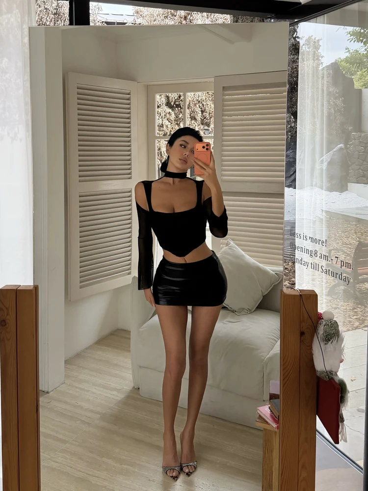 LAPINKY Brussels Spicy Girl Lace Fibone Top Square Collar Bal Ne Hanging T-shirt Sexy ort Sve Long Dr
LAPINKY Brussels Spicy Girl Lace Fibone Top Square Collar Bal Ne Hanging T-shirt Sexy ort Sve Long Dr