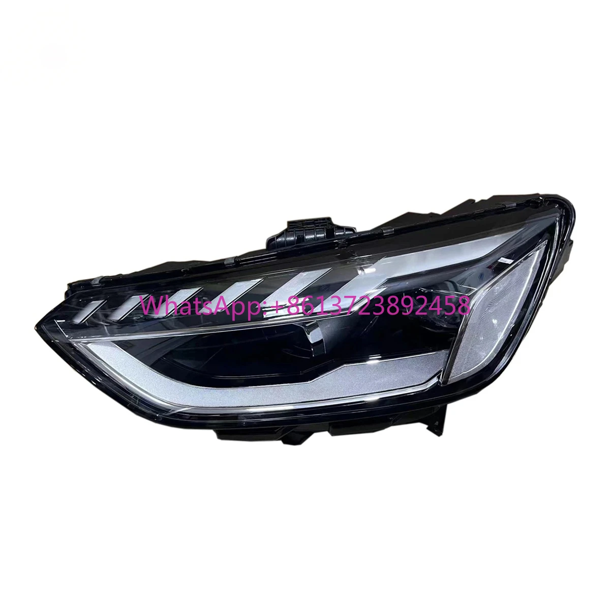 For Audi A4 B10 B9 LED Headlight Assembly 20212022 2024 2023 High Quality with Array B9 Original Head Lights Headlamp
For Audi A4 B10 B9 LED Headlight Assembly 20212022 2024 2023 High Quality with Array B9 Original Head Lights Headlamp