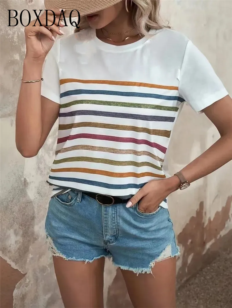 Wearing Women's Striped T-Shirts For Daily Wear Short Sleeve O-Neck Trend Street T Shirt Summer Casual Ladies Simple Tops 6XL
Wearing Women's Striped T-Shirts For Daily Wear Short Sleeve O-Neck Trend Street T Shirt Summer Casual Ladies Simple Tops 6XL