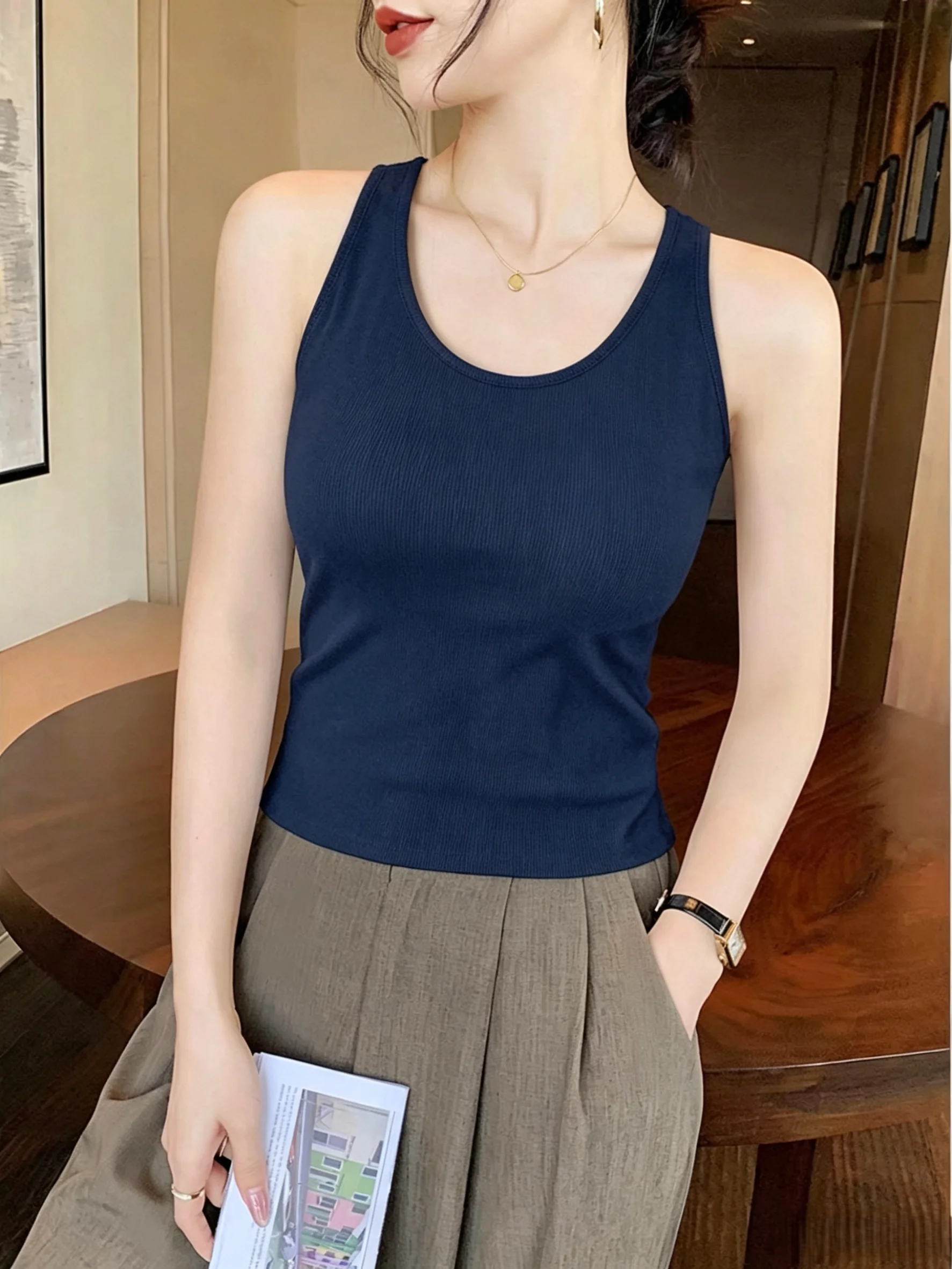 95 Cotton Sports Tank Top Women's New Style Large Size Slim Fit Inner Wear Outer Wear Sleeveless Base Layer Shirt
95 Cotton Sports Tank Top Women's New Style Large Size Slim Fit Inner Wear Outer Wear Sleeveless Base Layer Shirt