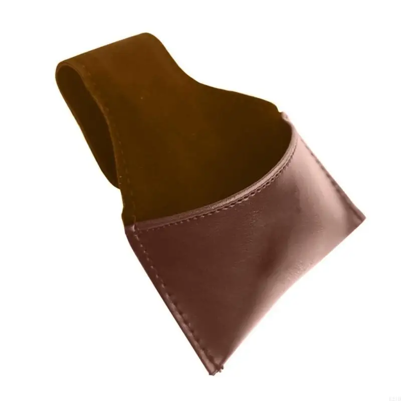PU Leather Pool Cue Chalk Holder Bag Pool Billiard Snooker Chalk Accessories
PU Leather Pool Cue Chalk Holder Bag Pool Billiard Snooker Chalk Accessories