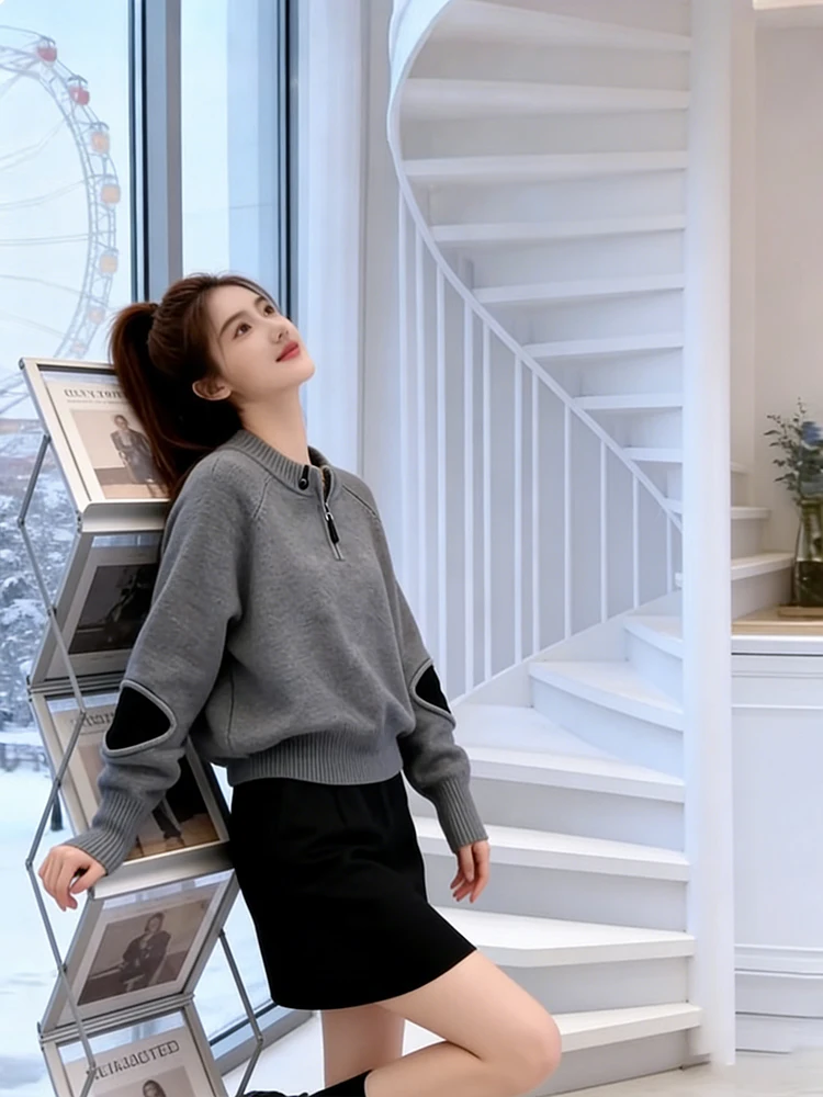 Loose Fit Korean Style Grey Half Zip Knitted Sweater Women's Spring New Style Slimming Fashionable Age-Defying Top
Loose Fit Korean Style Grey Half Zip Knitted Sweater Women's Spring New Style Slimming Fashionable Age-Defying Top