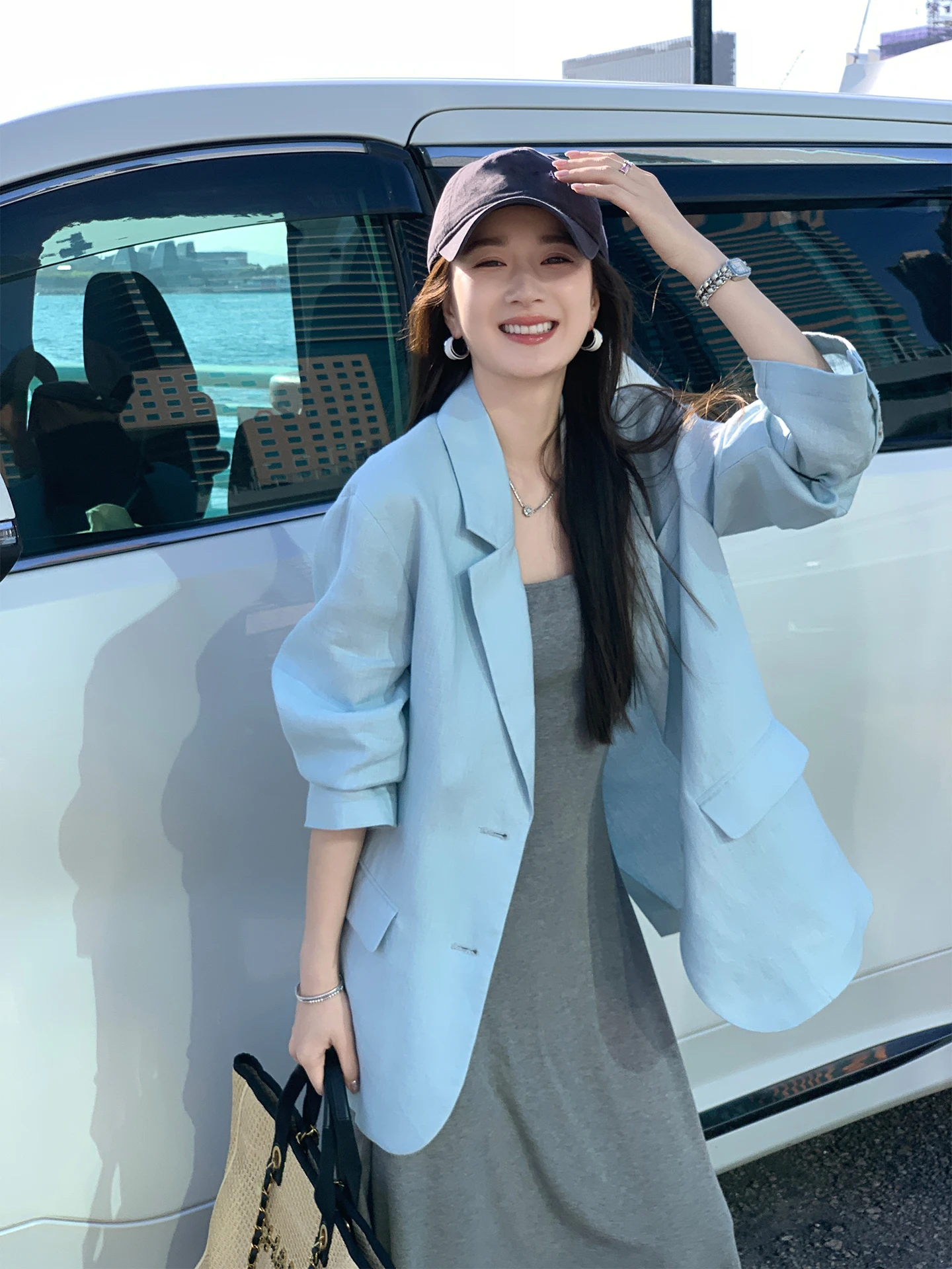 Summer Poem Full Linen Casual Shoulder Drape Suit Women Lazy Loose Old Money Style Resin Button Loose Outerwear
Summer Poem Full Linen Casual Shoulder Drape Suit Women Lazy Loose Old Money Style Resin Button Loose Outerwear
