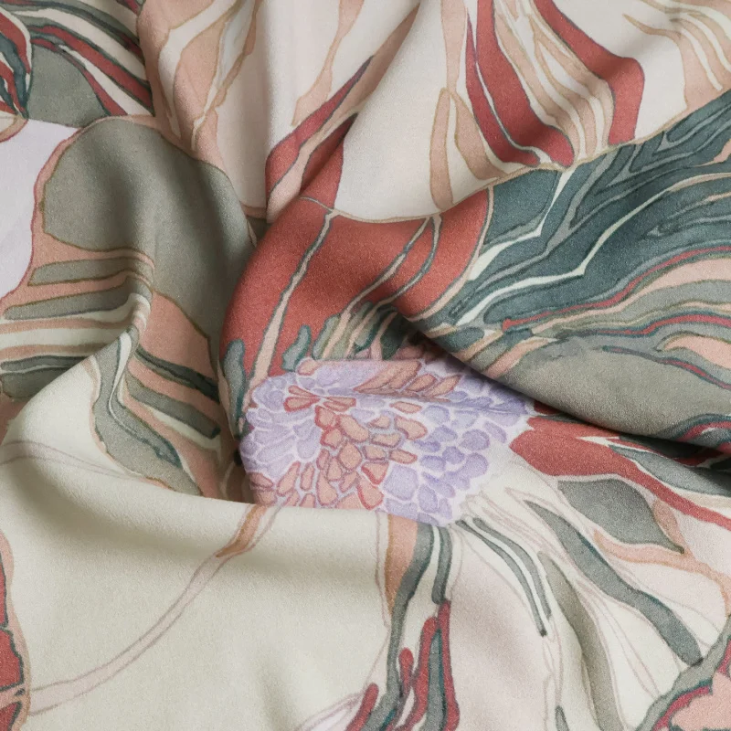 Skin-friendly, breathable, beige, all-cotton, classical style, large floral print Hanfu fabric for dresses, shirts, and fashion
Skin-friendly, breathable, beige, all-cotton, classical style, large floral print Hanfu fabric for dresses, shirts, and fashion