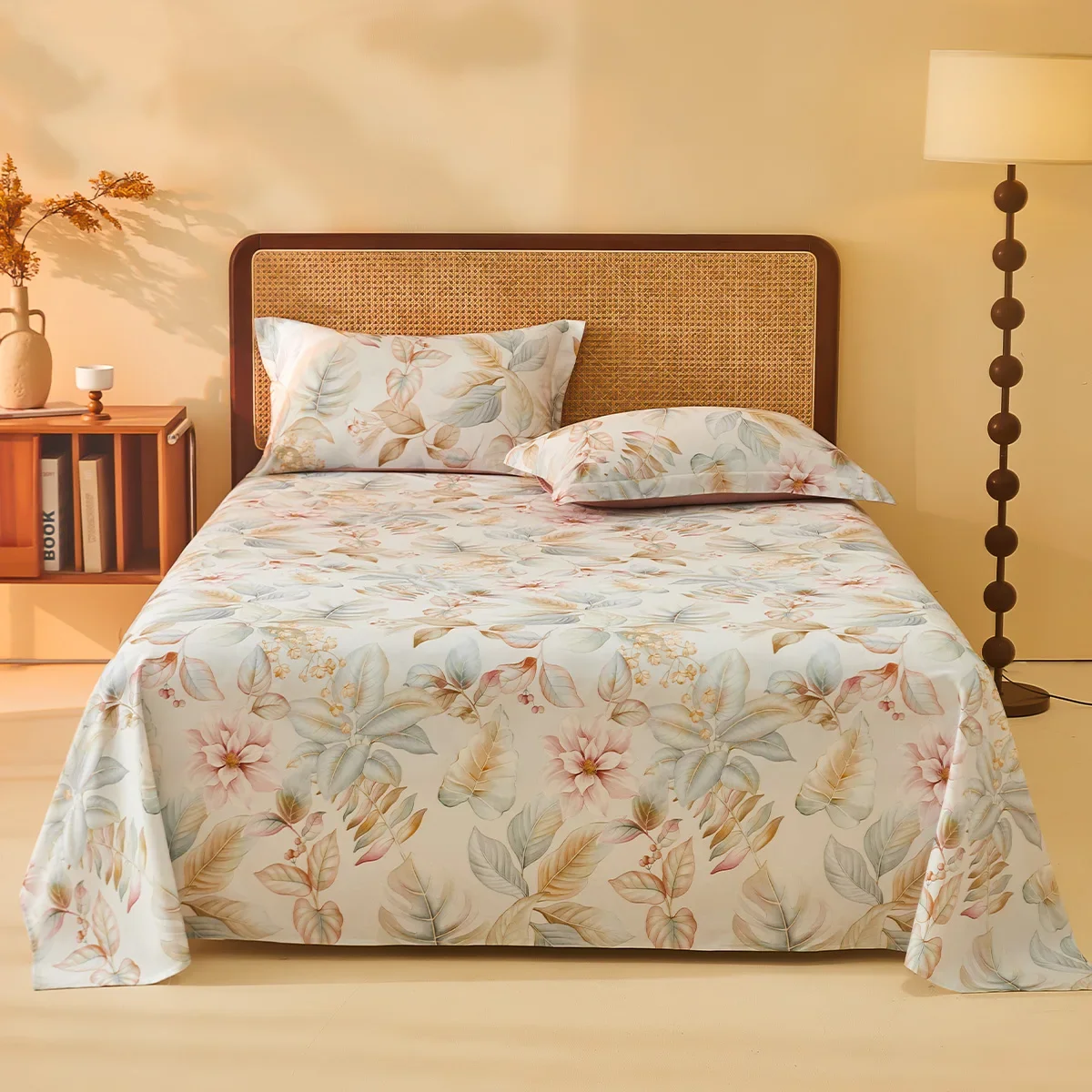 Sheet single piece cotton sanded antibacterial quilt single autumn and winter warm household printed bedding
Sheet single piece cotton sanded antibacterial quilt single autumn and winter warm household printed bedding