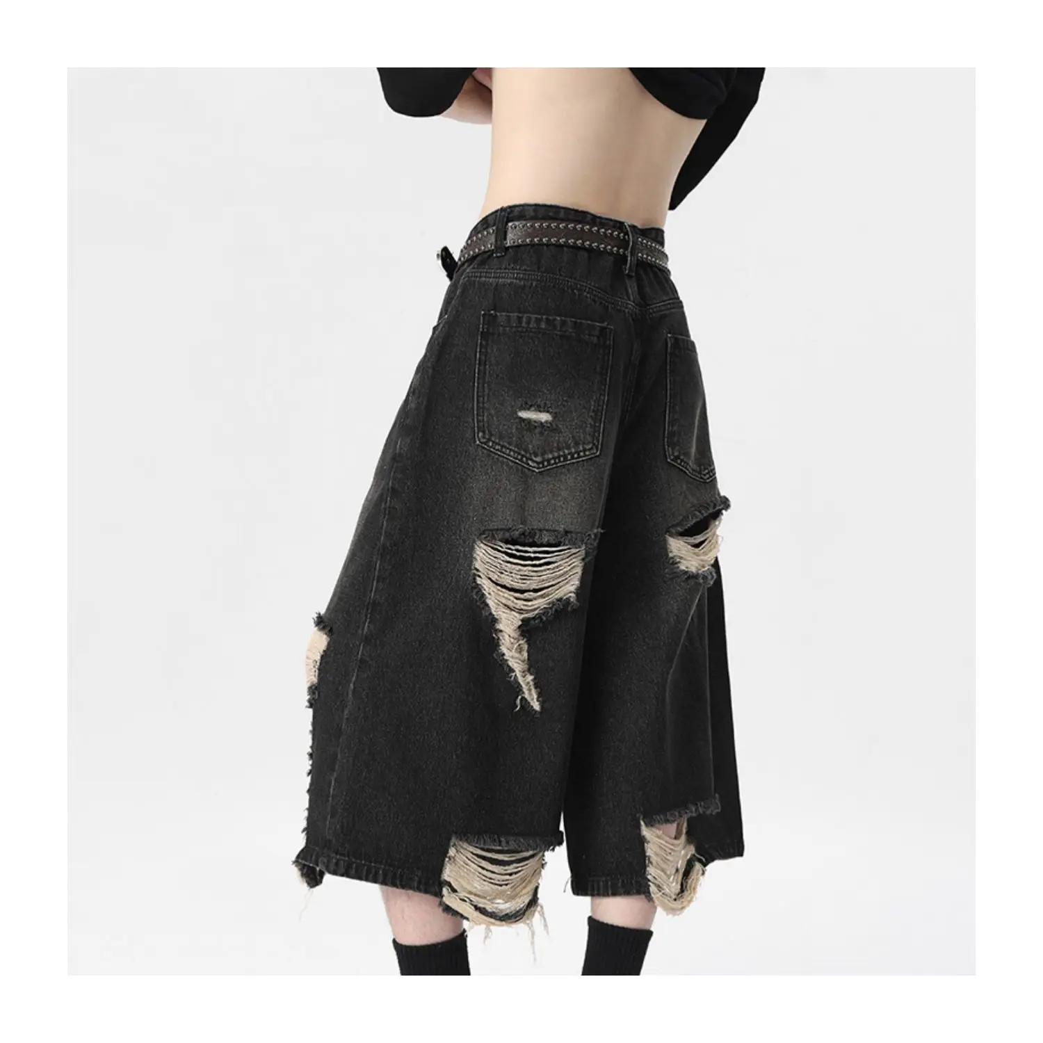 Fashion Harajuku Vintage High Waist 2000S Blue Denim Shorts Women's Casual Loose Fit Y2K Punk Streetwear Style Baggy Shorts
Fashion Harajuku Vintage High Waist 2000S Blue Denim Shorts Women's Casual Loose Fit Y2K Punk Streetwear Style Baggy Shorts