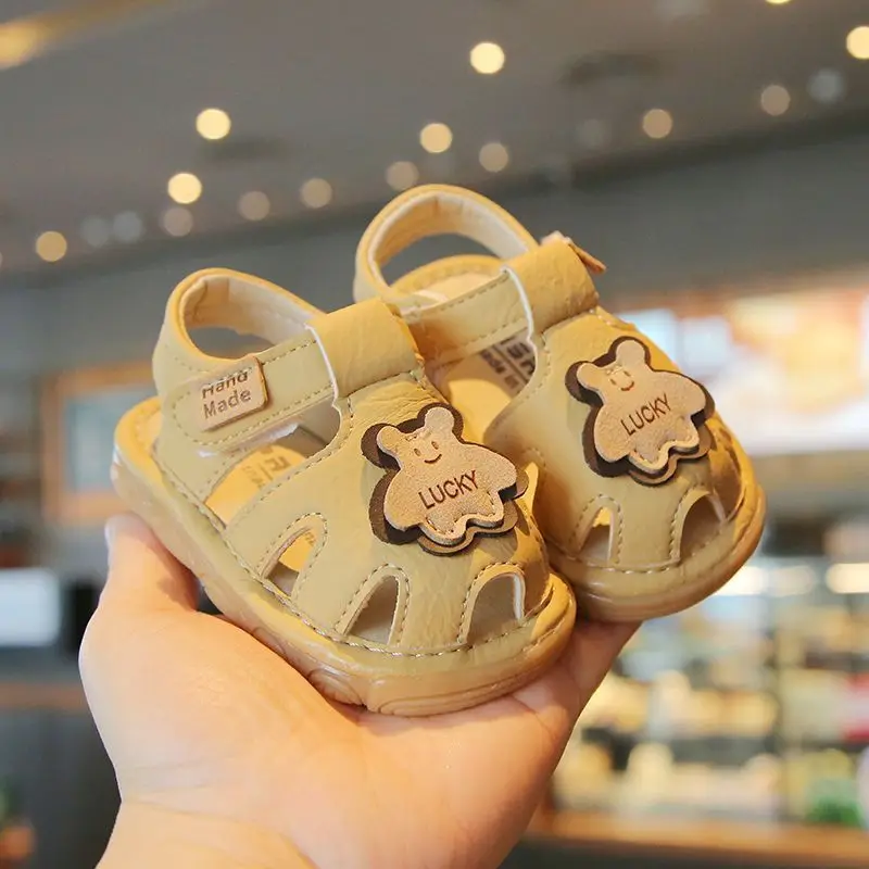 Mumoresip Baby Casual Shoes T-strap Soft Sole Kids Walking Shoes Hollowed-out Breathable 2026 Summer New Children Beach Shoes
Mumoresip Baby Casual Shoes T-strap Soft Sole Kids Walking Shoes Hollowed-out Breathable 2026 Summer New Children Beach Shoes