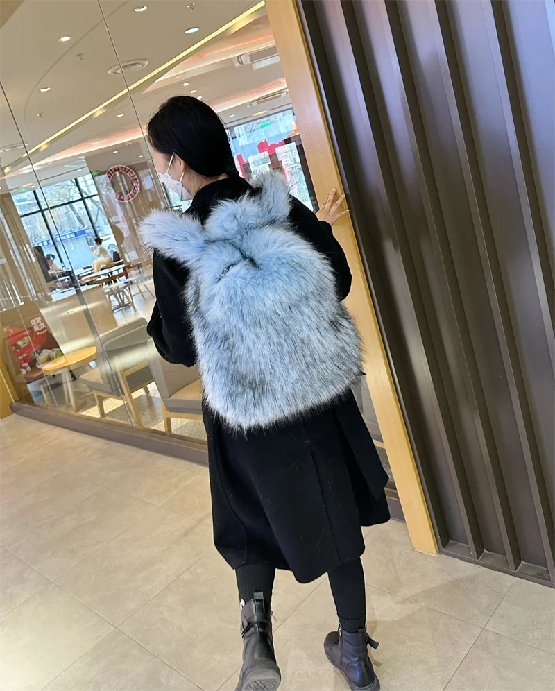 Fashion Luxury Fake Fur Women's Backpack Winter Soft Plush Ladies Schoolbag Solid Color Female Furry Shoulder Bags Handbags
Fashion Luxury Fake Fur Women's Backpack Winter Soft Plush Ladies Schoolbag Solid Color Female Furry Shoulder Bags Handbags