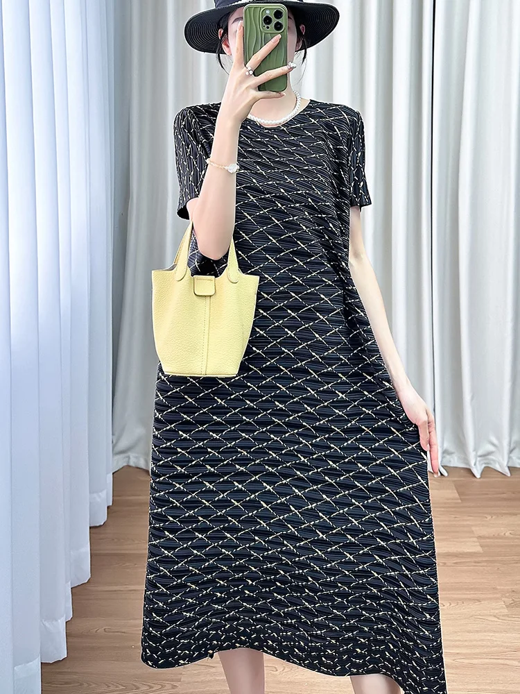 High Waist round Neck Slimming Summer Silk Texture Design Folded Dress Comfortable Commute Style Short Sleeve Polyester Fiber
High Waist round Neck Slimming Summer Silk Texture Design Folded Dress Comfortable Commute Style Short Sleeve Polyester Fiber