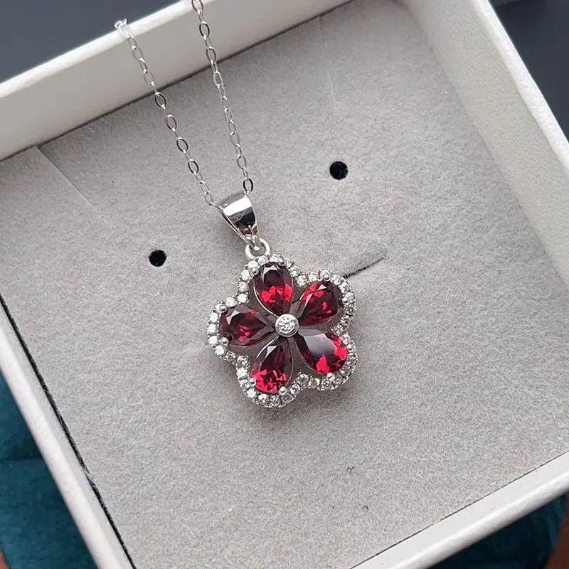 925 Silver Pendant for Daily Wear 4mm*6mm 2.0ct Water Drop Cut Natural Garnet Pendant with 18K Gold Plated With Certificate
925 Silver Pendant for Daily Wear 4mm*6mm 2.0ct Water Drop Cut Natural Garnet Pendant with 18K Gold Plated With Certificate