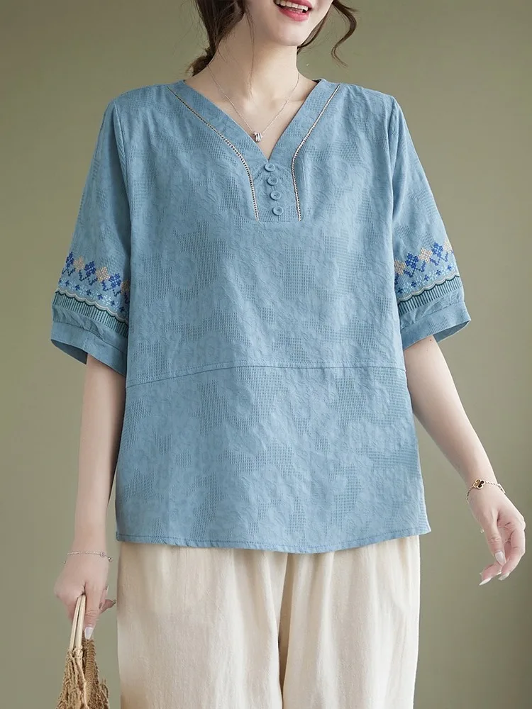 Retro Cotton Linen Short Sleeve T-Shirt Set for Middle-Aged And Elderly Women Stylish Small Shirt Eighteen Pants Ethnic Style
Retro Cotton Linen Short Sleeve T-Shirt Set for Middle-Aged And Elderly Women Stylish Small Shirt Eighteen Pants Ethnic Style