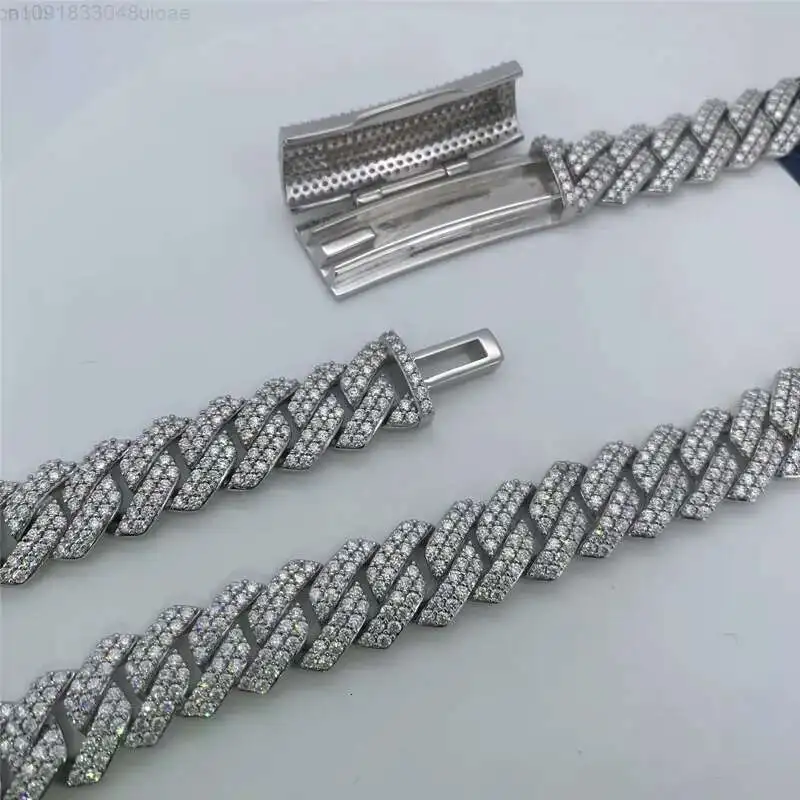 Wholesale 925 Silver Two Rows Moissanite Diamond Cuban Bracelet Hip Hop Jewelry 15mm Vvs Moissanite Necklace Cuban Link Chain
Wholesale 925 Silver Two Rows Moissanite Diamond Cuban Bracelet Hip Hop Jewelry 15mm Vvs Moissanite Necklace Cuban Link Chain