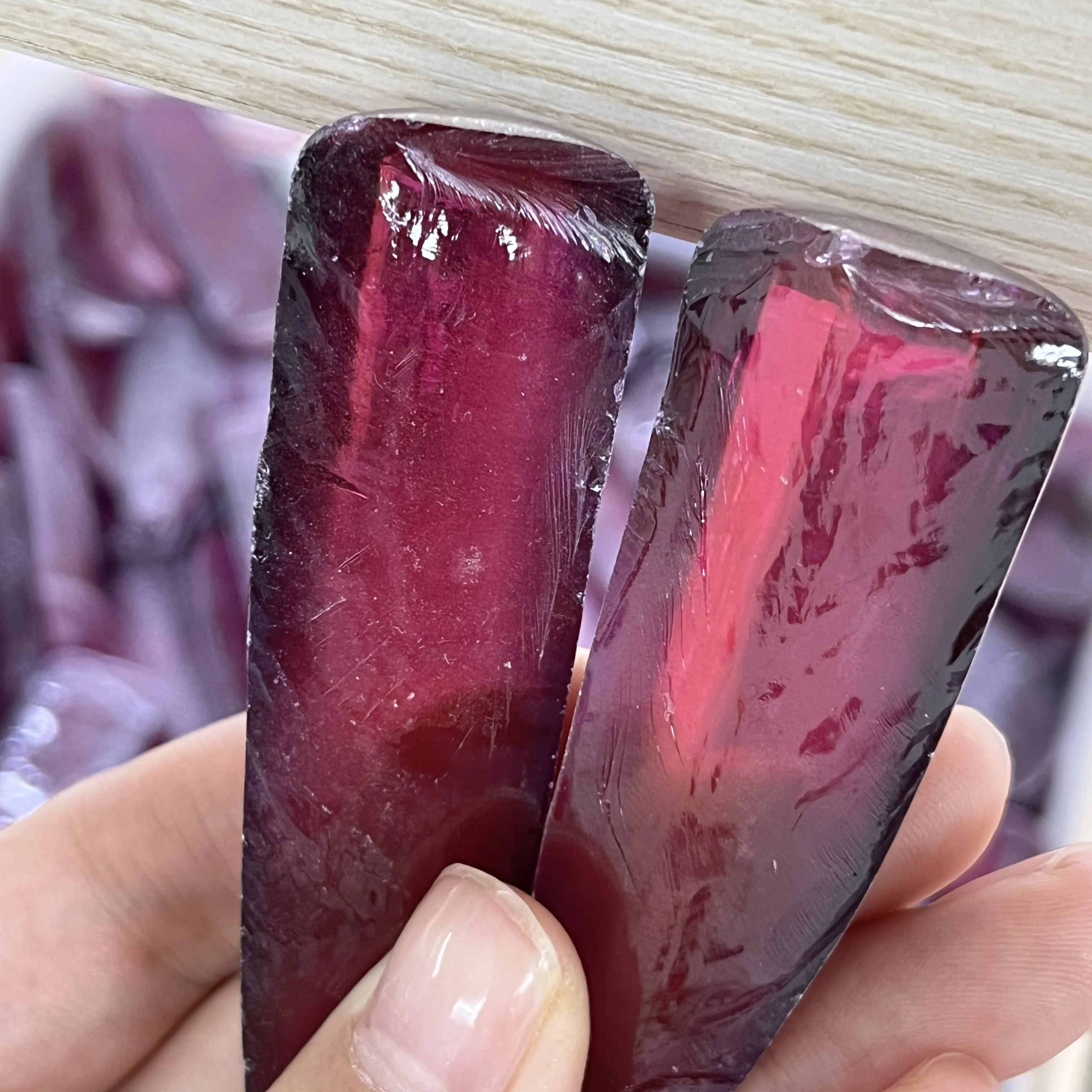 200 г/лот, необработанное сырье # Синтетический корунд 65A, пурпурно-красный, для изготовления ювелирных камней и необработанных бусин
200 г/лот, необработанное сырье # Синтетический корунд 65A, пурпурно-красный, для изготовления ювелирных камней и необработанных бусин