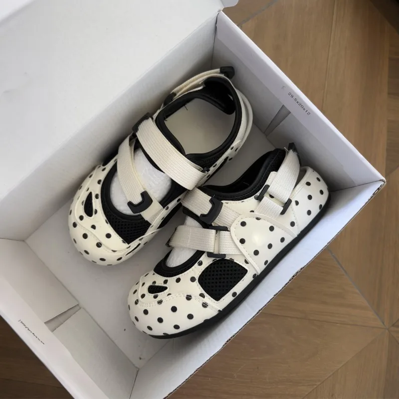 Fashion Women's Sandals Velcro Polka Dot Hollow Breathable Women's Shoes Women's Sneakers and Casual Shoes Sandalias De Mujer
Fashion Women's Sandals Velcro Polka Dot Hollow Breathable Women's Shoes Women's Sneakers and Casual Shoes Sandalias De Mujer