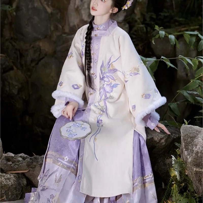 Hanfu Women's Bamboo Smoky Moon Square Collar Cardigan Makeup Floral Skirt Thickened Fleece-Lined Embroidery
Hanfu Women's Bamboo Smoky Moon Square Collar Cardigan Makeup Floral Skirt Thickened Fleece-Lined Embroidery