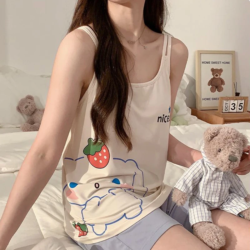 Sanrio Girl модальный сексуальный жилет с подушкой на груди, пижамный комплект Kawaii Cinnamoroll, модные летние шорты в стиле комиксов, одежда для отдыха
Sanrio Girl модальный сексуальный жилет с подушкой на груди, пижамный комплект Kawaii Cinnamoroll, модные летние шорты в стиле комиксов, одежда для отдыха