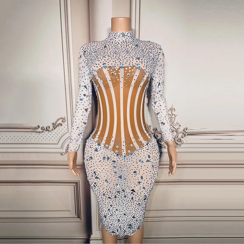 Birthday White Mesh Shiny Diamond Sexy Transparent Female Sexy Banquet Dress Party Robe Femme Chic Et Élégante Glamorous Dresses
Birthday White Mesh Shiny Diamond Sexy Transparent Female Sexy Banquet Dress Party Robe Femme Chic Et Élégante Glamorous Dresses