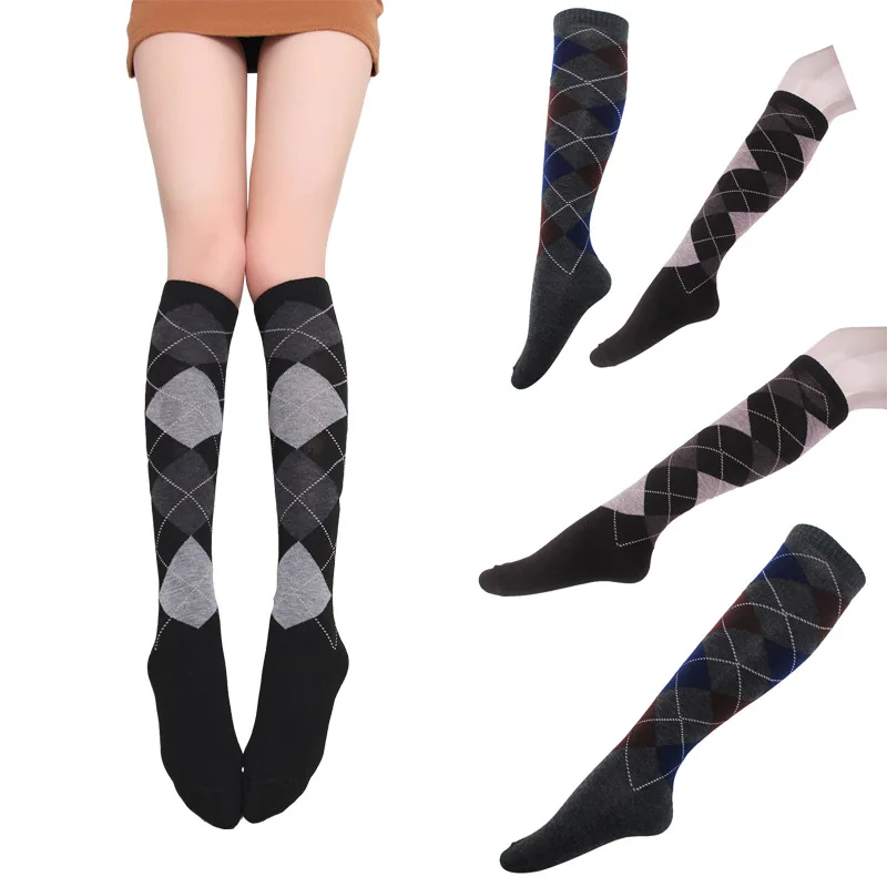1 Pair Sports Socks Street Fashion British Diamond Grid Middle Tube Socks Knee High Equestrian Sock Spring Autumn Boots Socks
1 Pair Sports Socks Street Fashion British Diamond Grid Middle Tube Socks Knee High Equestrian Sock Spring Autumn Boots Socks