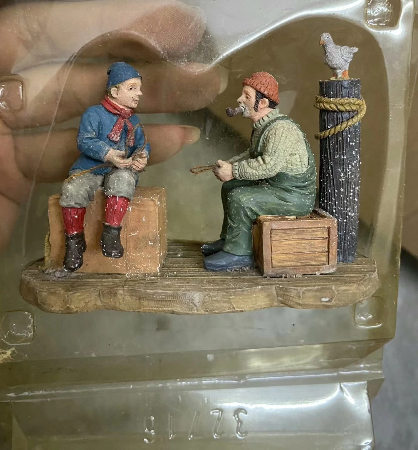 Resin figure mental psychological sand table game box court therapy learning to the knots
Resin figure mental psychological sand table game box court therapy learning to the knots