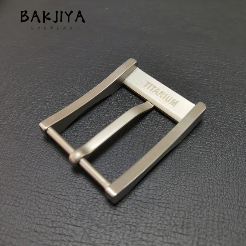 2026 New Men's Pure Titanium Belt Buckle, Lightweight Durable Anti Allergy Pin Buckle Belt Accessories for Casual Jeans 35mm
2026 New Men's Pure Titanium Belt Buckle, Lightweight Durable Anti Allergy Pin Buckle Belt Accessories for Casual Jeans 35mm
