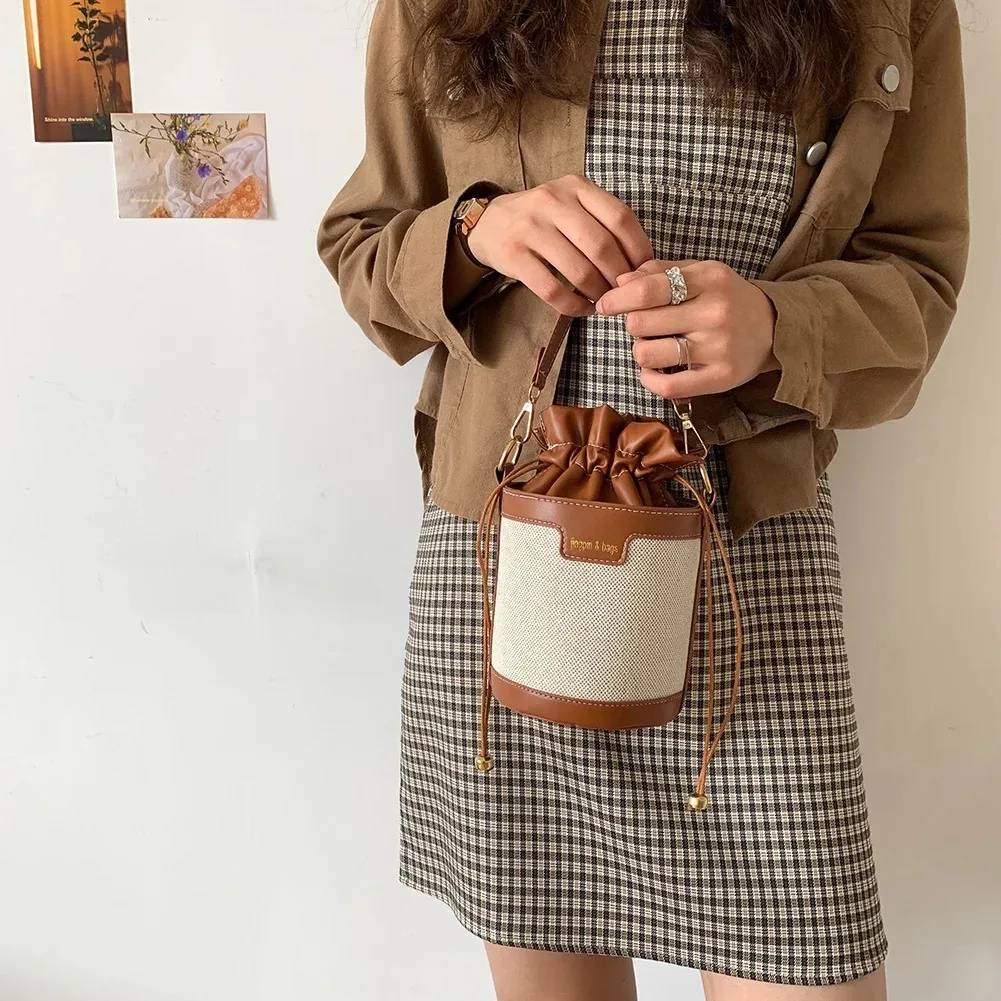 PU Leather Bucket Women's Crossbody Bag, Casual Drawstring Tote, Summer Travel Shopping Wallet, Shoulder Bag, Cylindrical
PU Leather Bucket Women's Crossbody Bag, Casual Drawstring Tote, Summer Travel Shopping Wallet, Shoulder Bag, Cylindrical